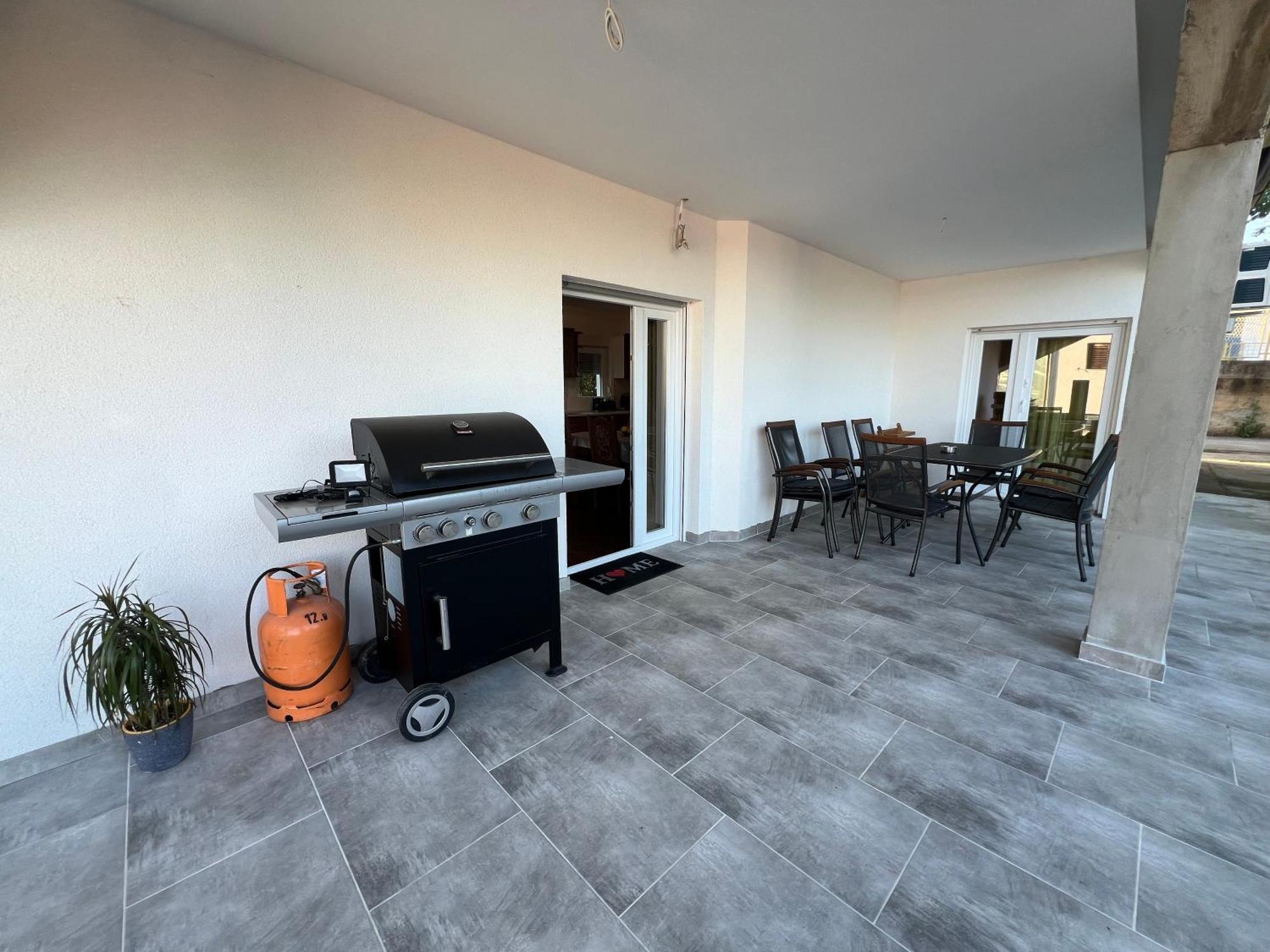 Apartment Lucija "Pet Friendly" Crikvenica Bagian luar foto